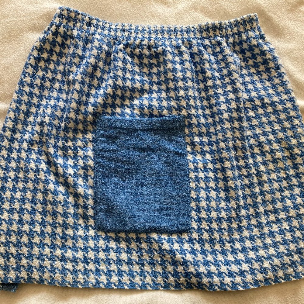 1980 terry cloth towel wrap blue and white herringbone